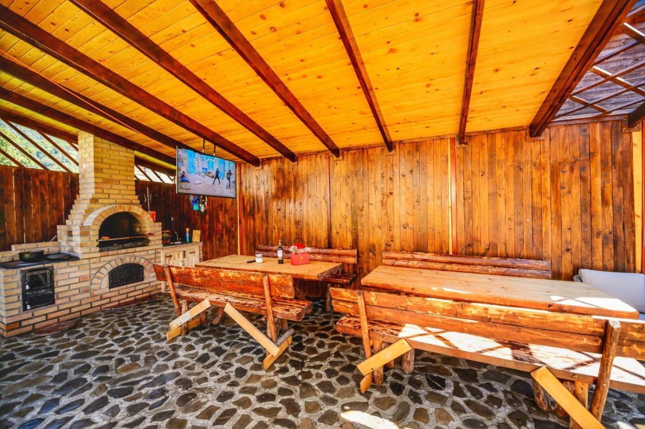 Amandra Chalet シナヤ エクステリア 写真