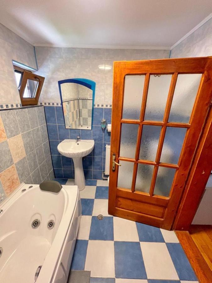 Amandra Chalet シナヤ エクステリア 写真